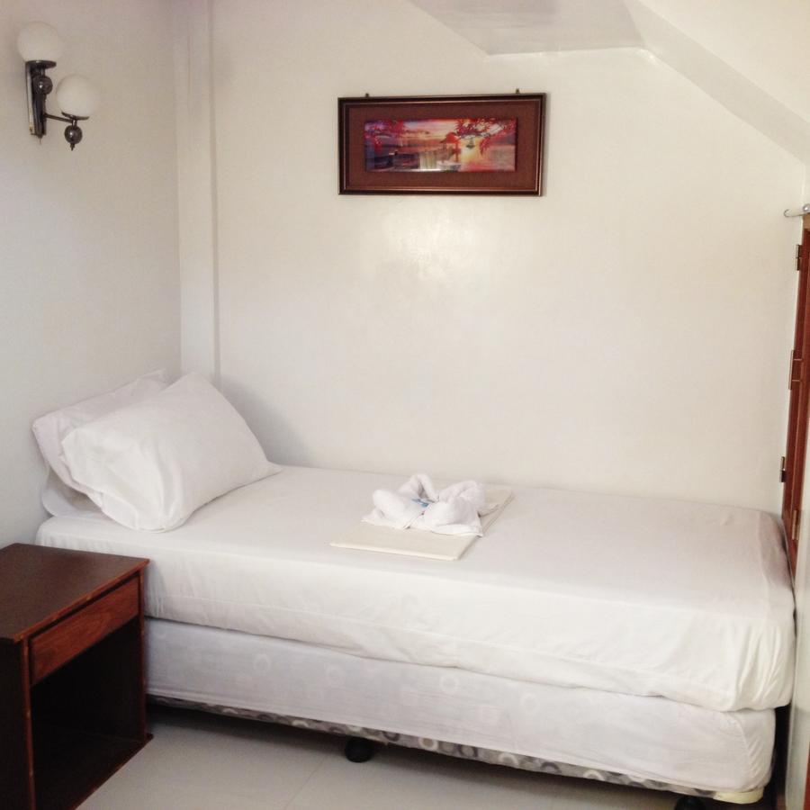 Peria Seafront Pensione Roxas (Palawan) Exterior foto