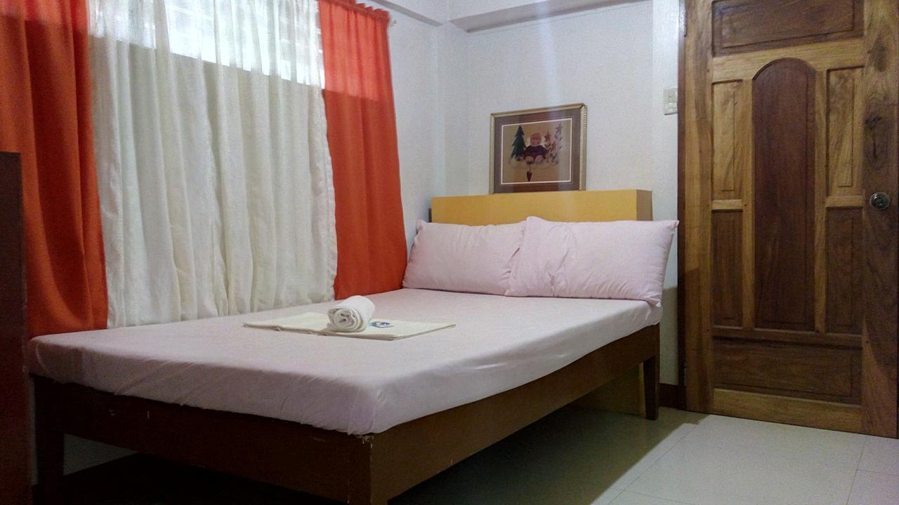 Peria Seafront Pensione Roxas (Palawan) Exterior foto