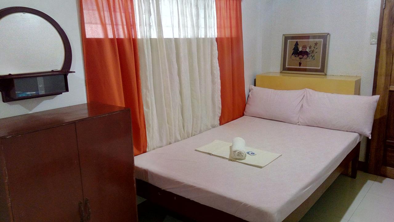 Peria Seafront Pensione Roxas (Palawan) Exterior foto